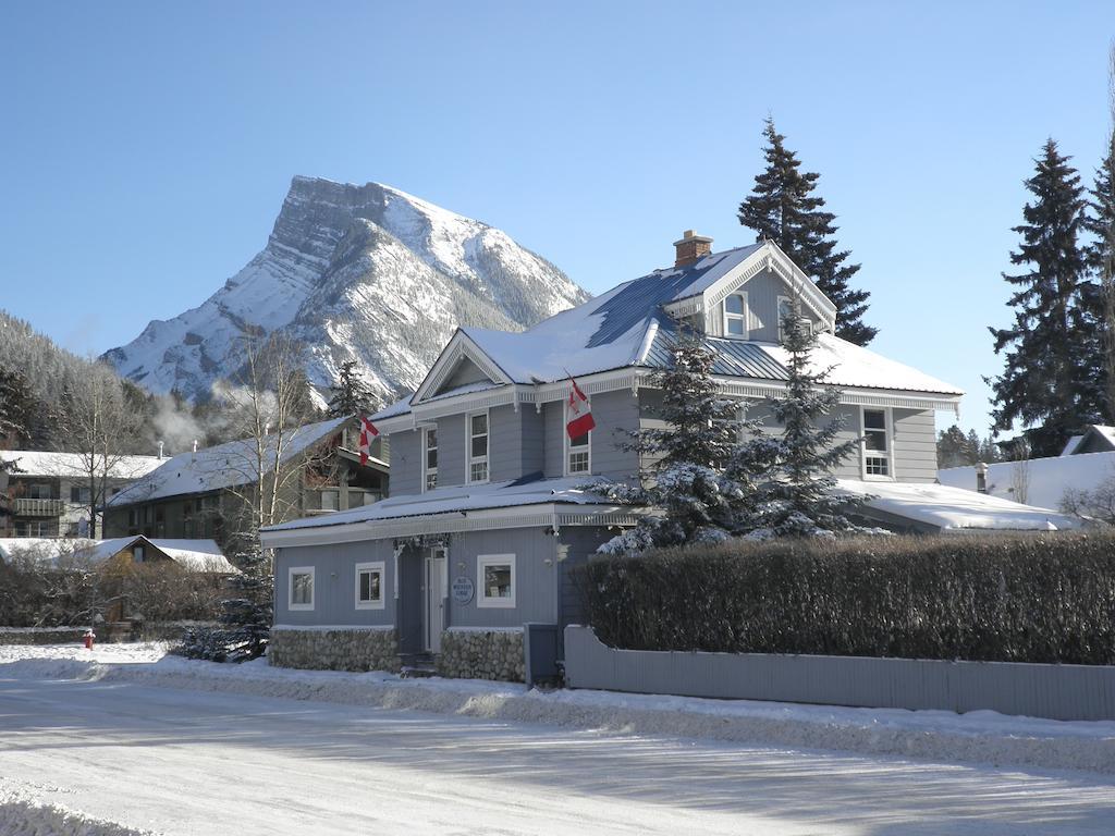 Three Peaks Banff Villa Eksteriør bilde
